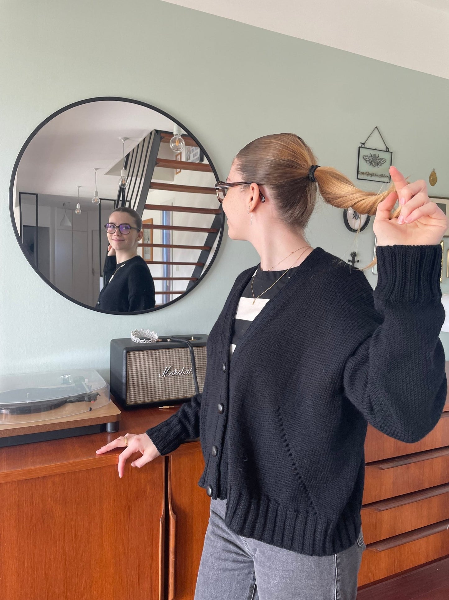 Cardigan Gossip - Mamoizelle K